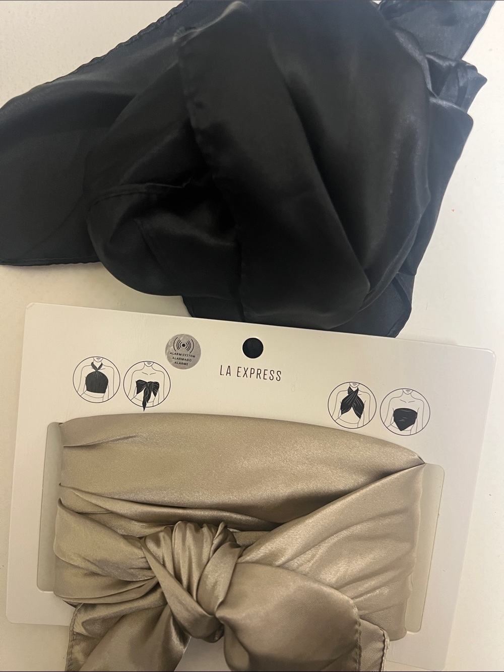 La Express Satin wrap Duo — Black and Champagne